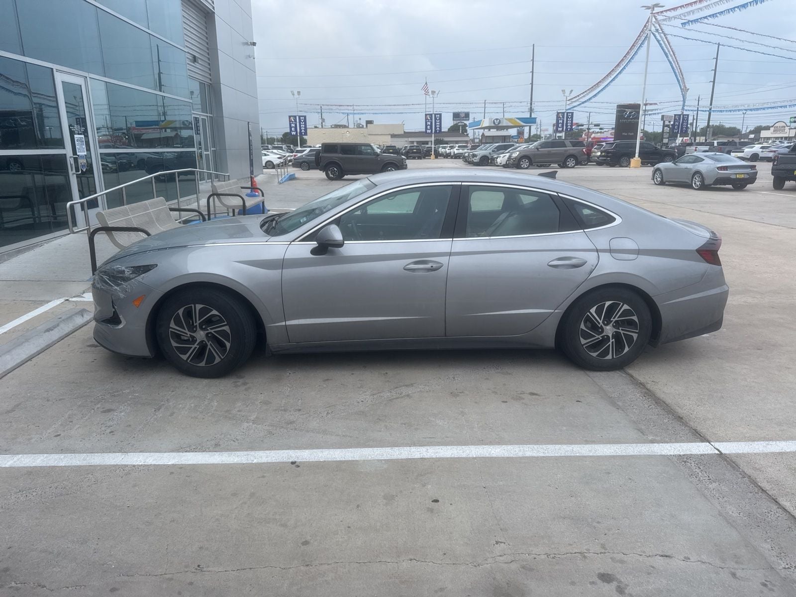 2023 Hyundai SONATA HYBRID Blue
