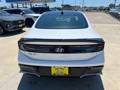 2026 Hyundai SONATA HYBRID SEL