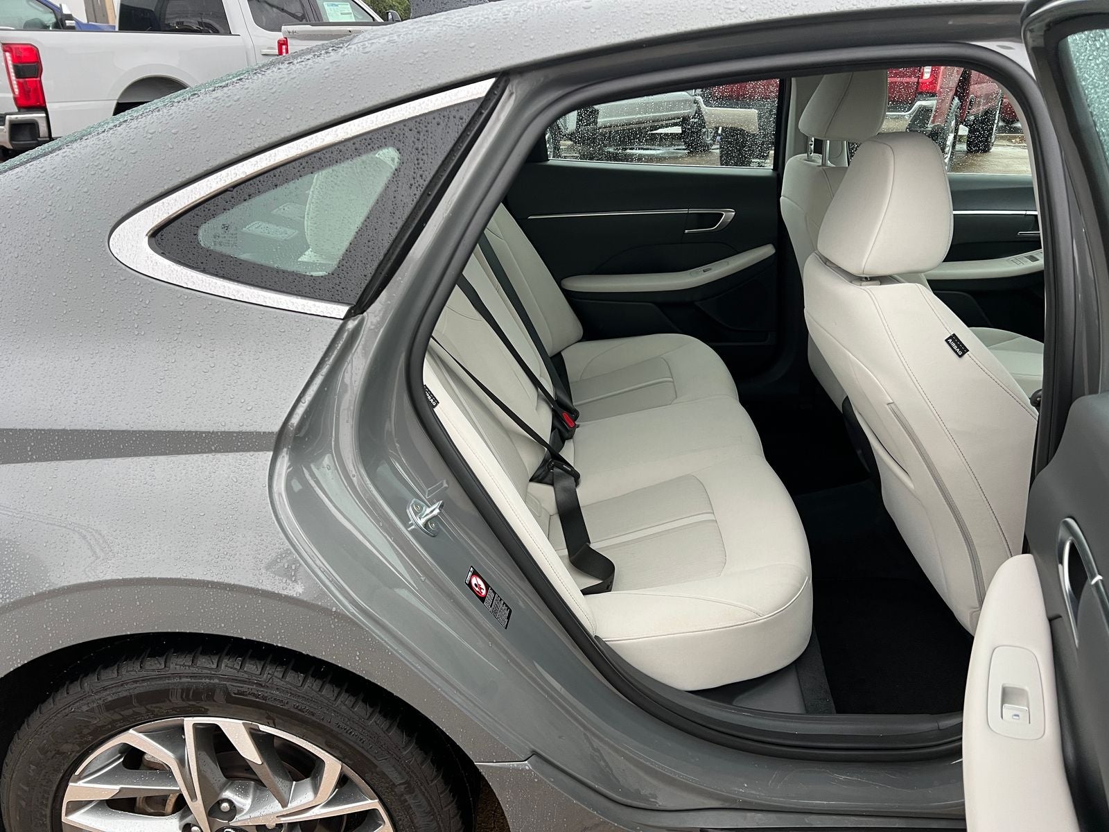 2022 Hyundai SONATA SEL