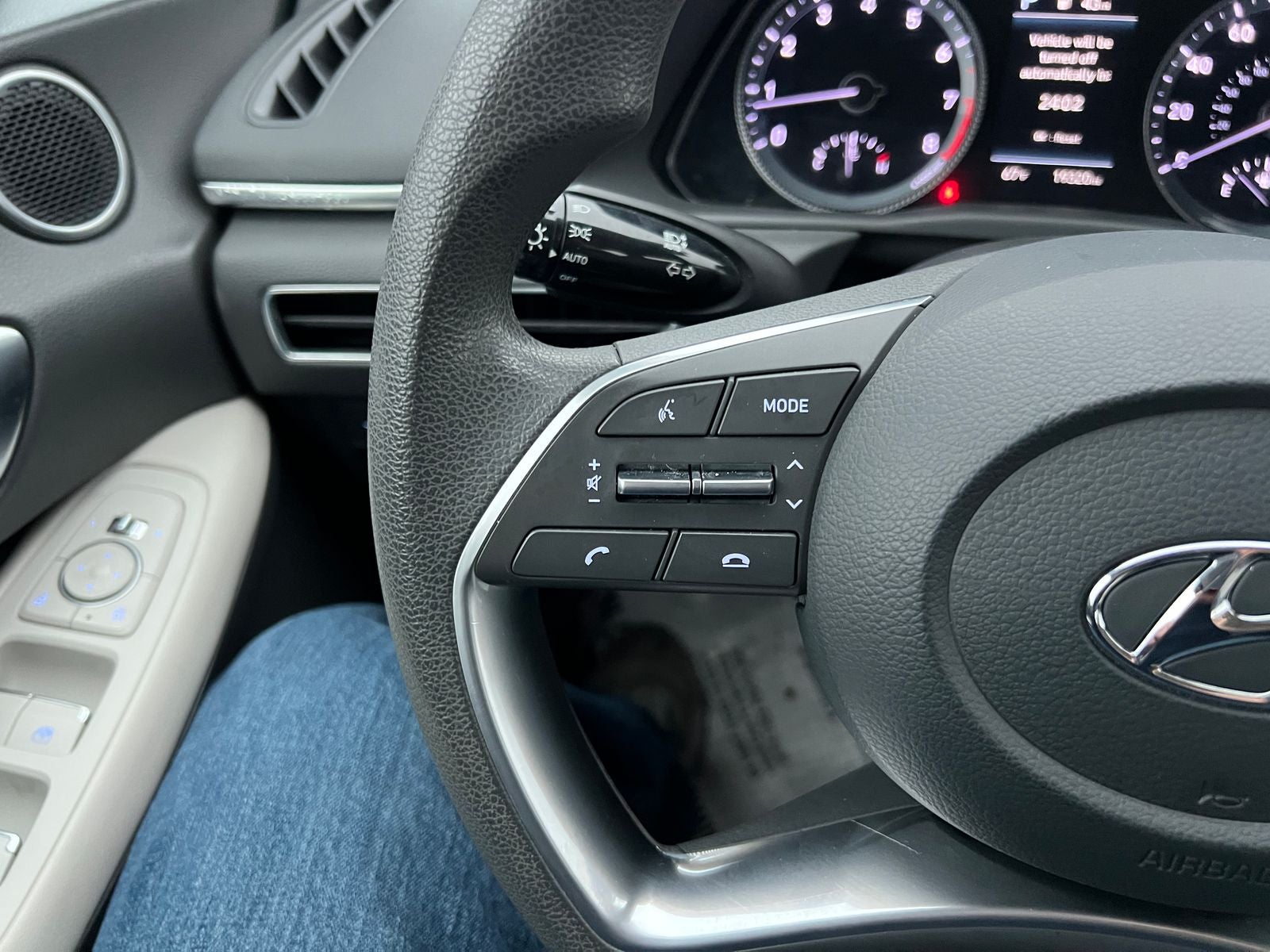 2022 Hyundai SONATA SEL