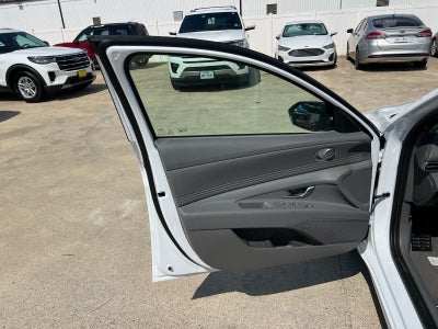 2025 Hyundai ELANTRA SEL Sport