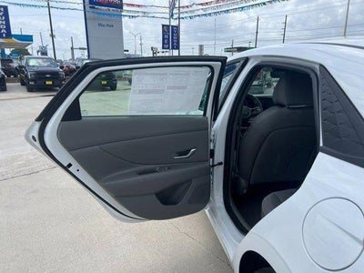 2025 Hyundai ELANTRA HYBRID SEL Sport