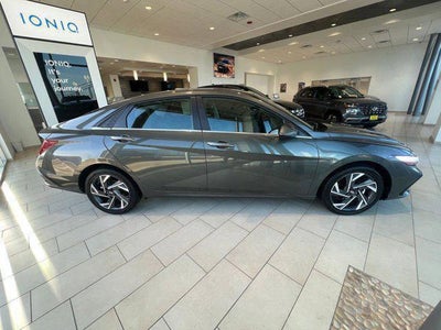 2026 Hyundai ELANTRA HYBRID Limited