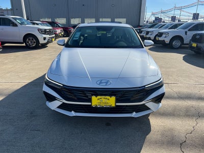 2026 Hyundai ELANTRA Limited