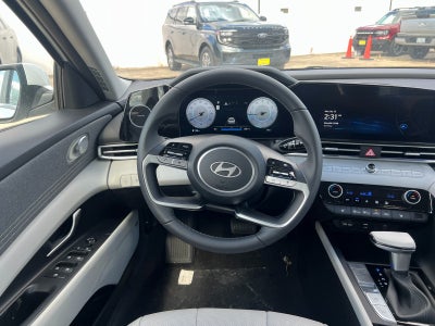 2025 Hyundai ELANTRA Limited