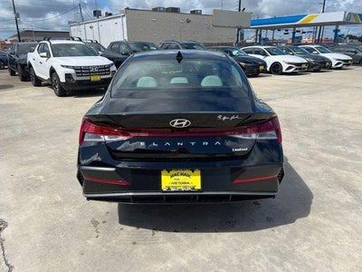 2026 Hyundai ELANTRA Limited