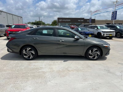 2026 Hyundai ELANTRA Limited