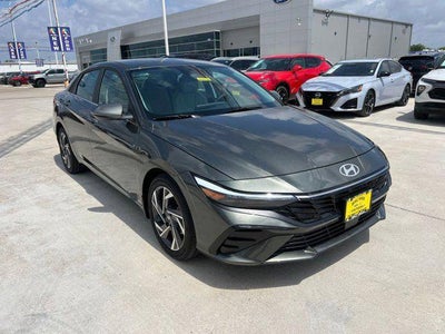 2026 Hyundai ELANTRA Limited