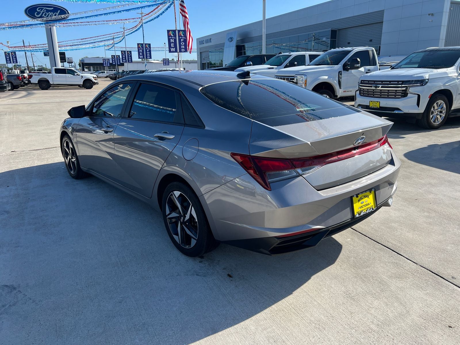 2023 Hyundai ELANTRA SEL