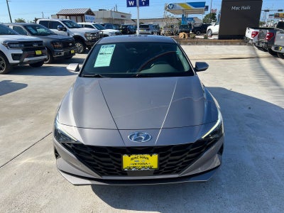 2023 Hyundai ELANTRA SEL