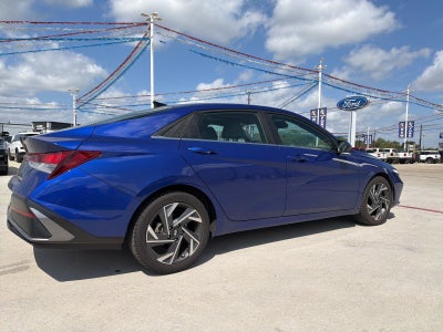 2024 Hyundai ELANTRA SEL