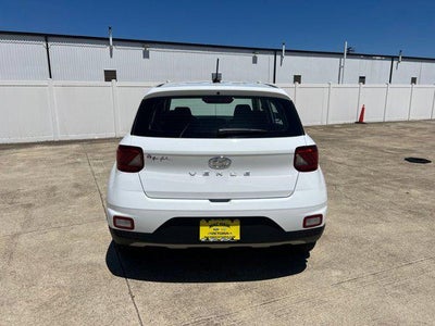 2026 Hyundai VENUE SE