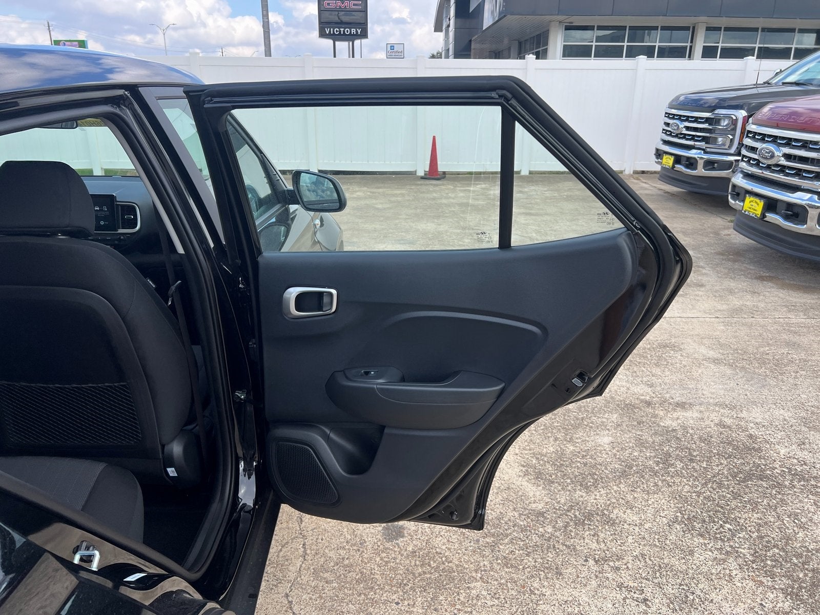 2026 Hyundai VENUE SE