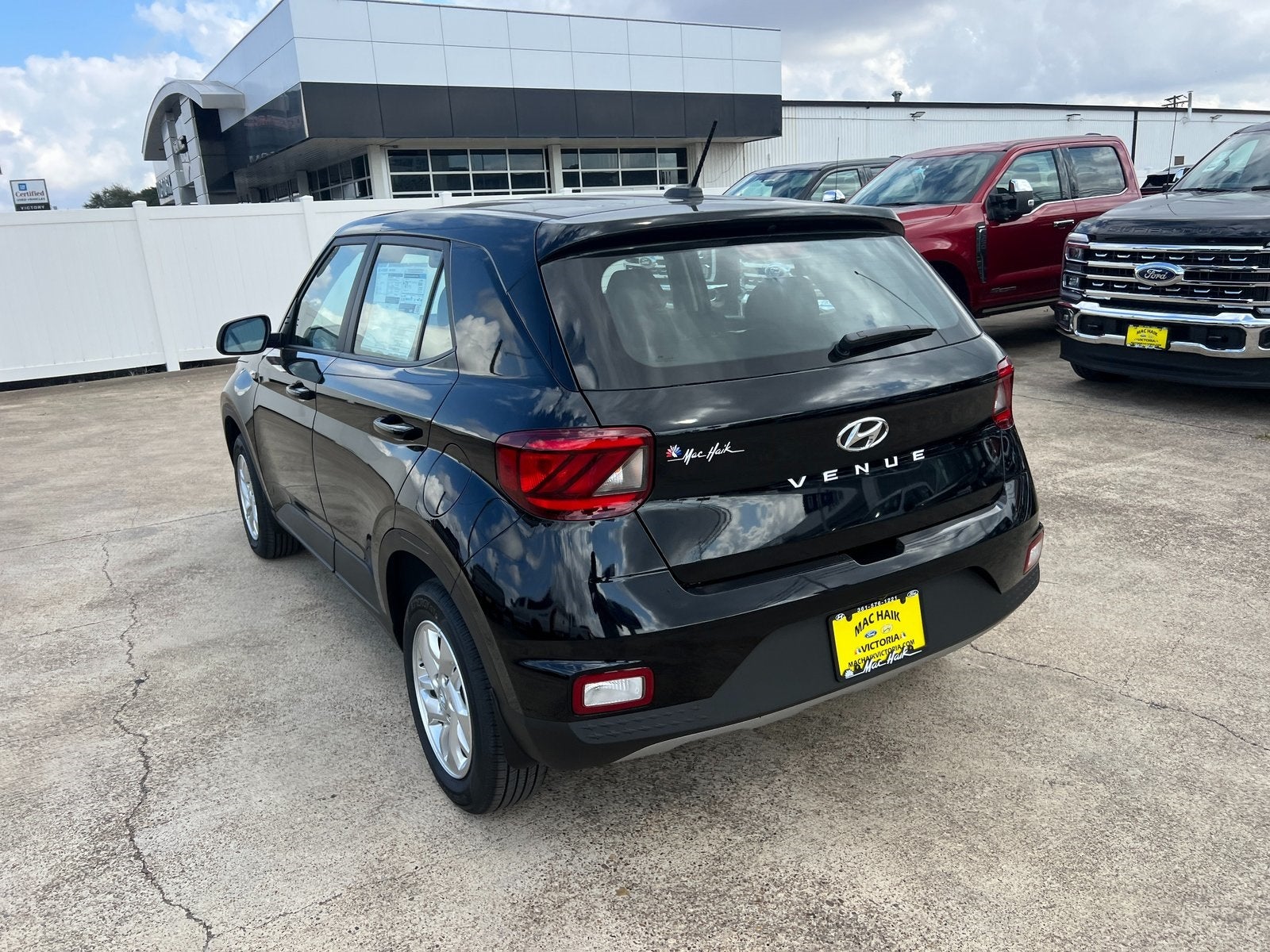 2026 Hyundai VENUE SE