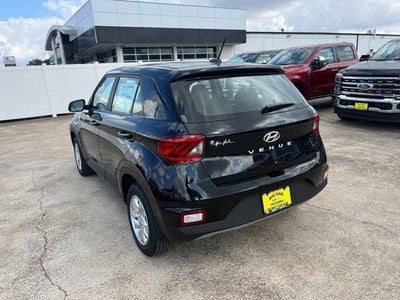 2026 Hyundai VENUE SE
