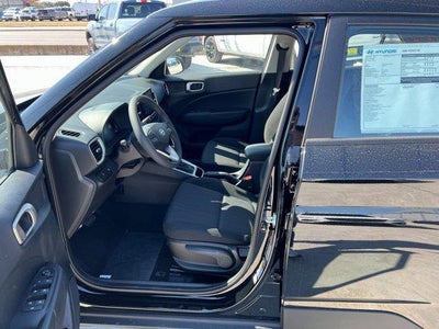 2026 Hyundai VENUE SE