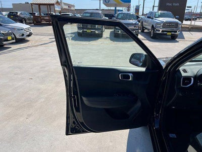 2026 Hyundai VENUE SE