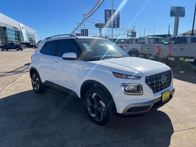 2026 Hyundai VENUE SEL