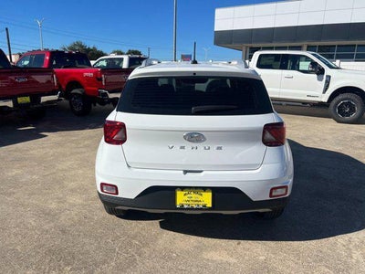 2026 Hyundai VENUE SEL