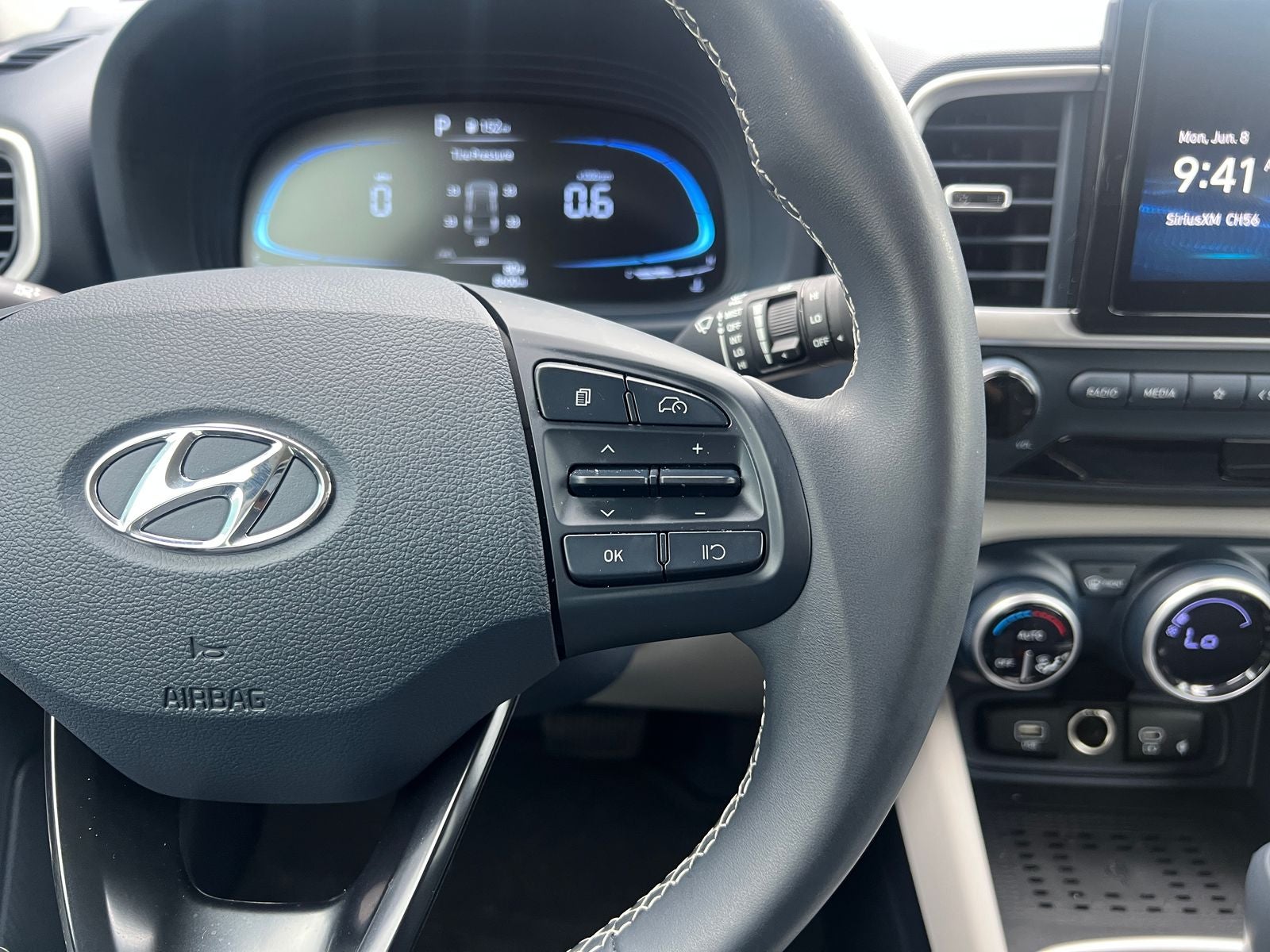 2025 Hyundai VENUE Limited