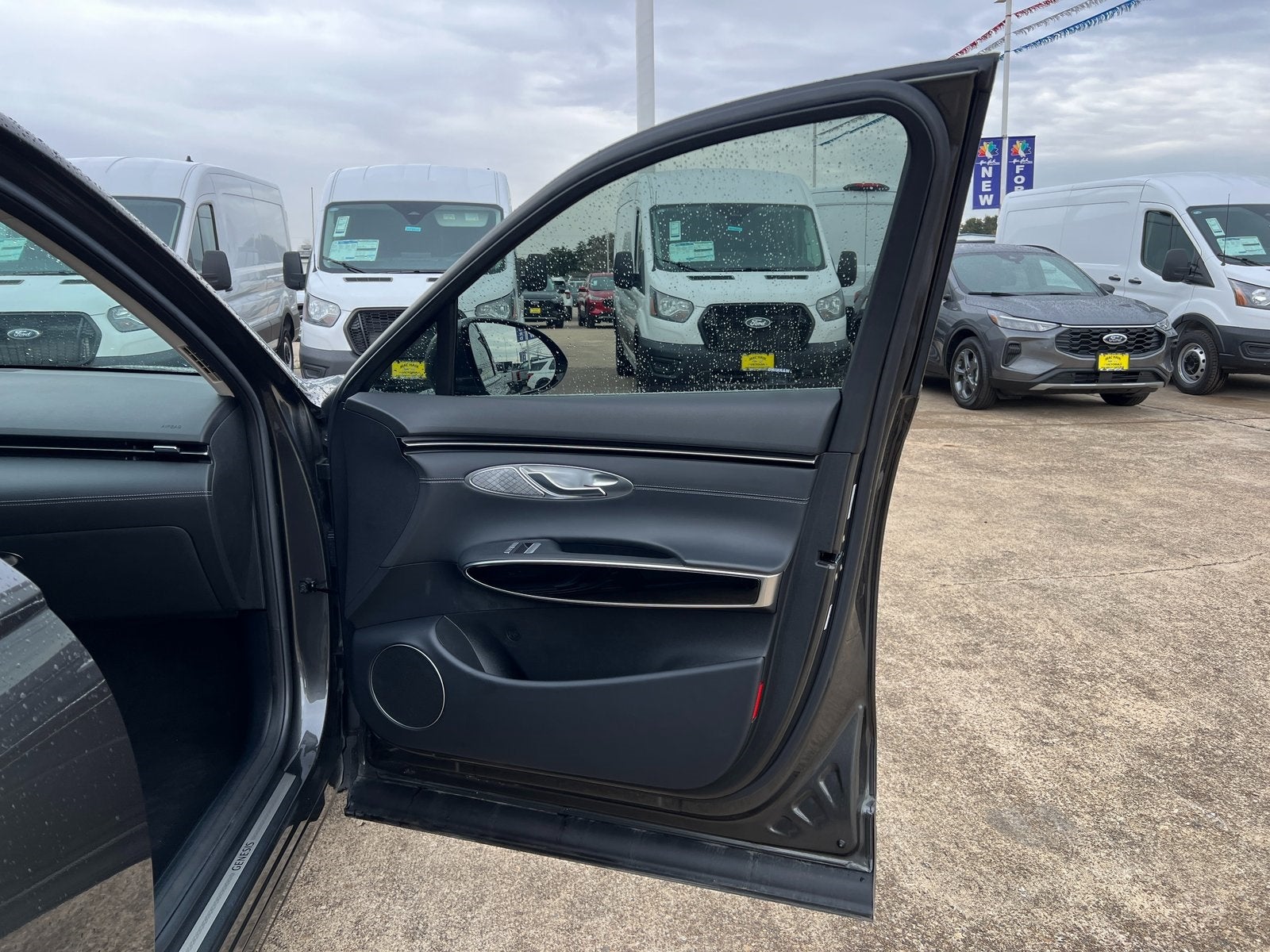 2025 Genesis GV70 2.5T