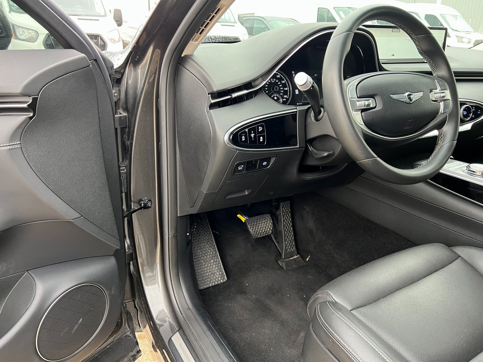 2025 Genesis GV70 2.5T