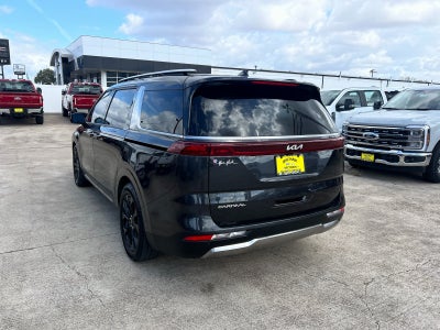 2024 Kia Carnival SX